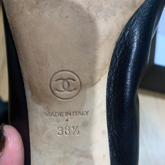 Chanel pumps - Picture 3 of 11